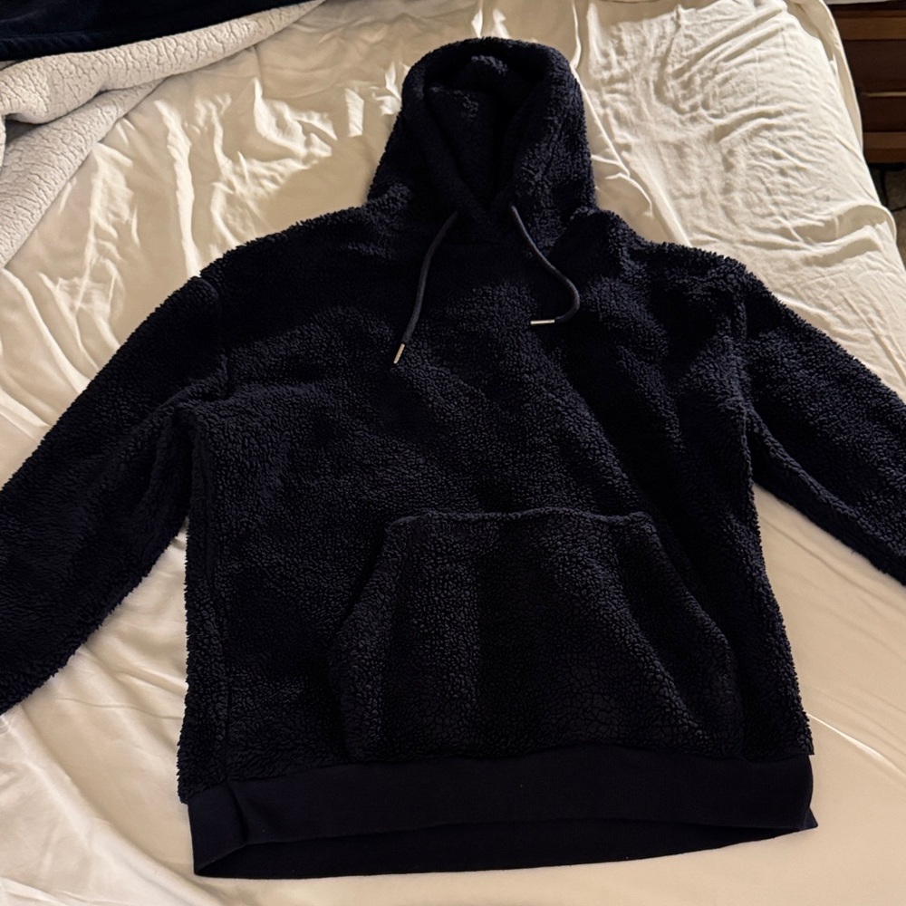 Cotton On Women's navy blue fuzzy Hoodie